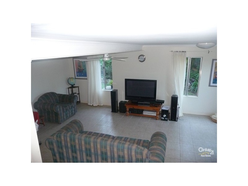 18 Yaralla Street, Barney Point QLD 4680