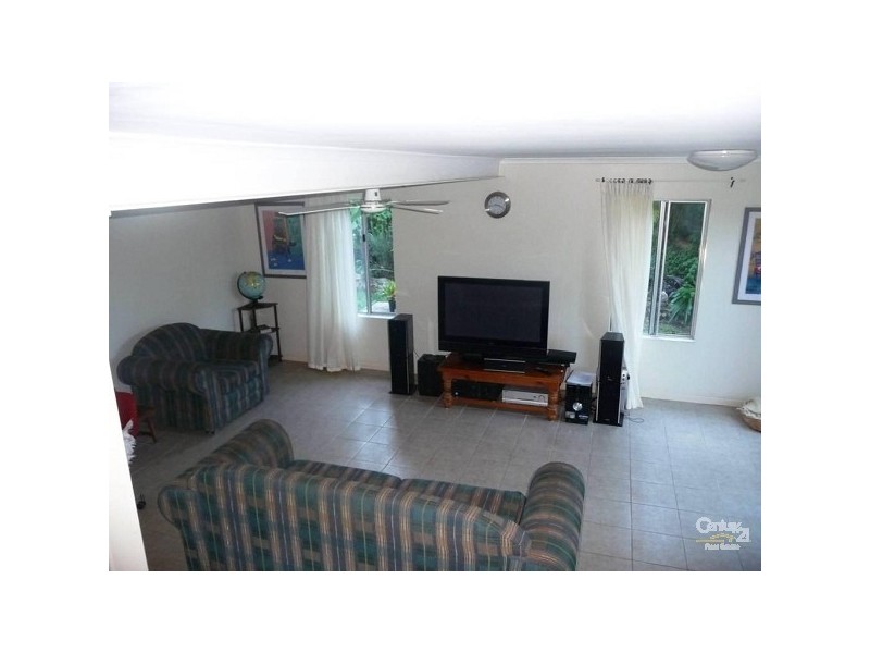 18 Yaralla Street, Barney Point QLD 4680