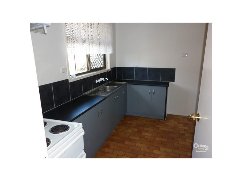 1/37 Tyson Crescent, Tannum Sands QLD 4680