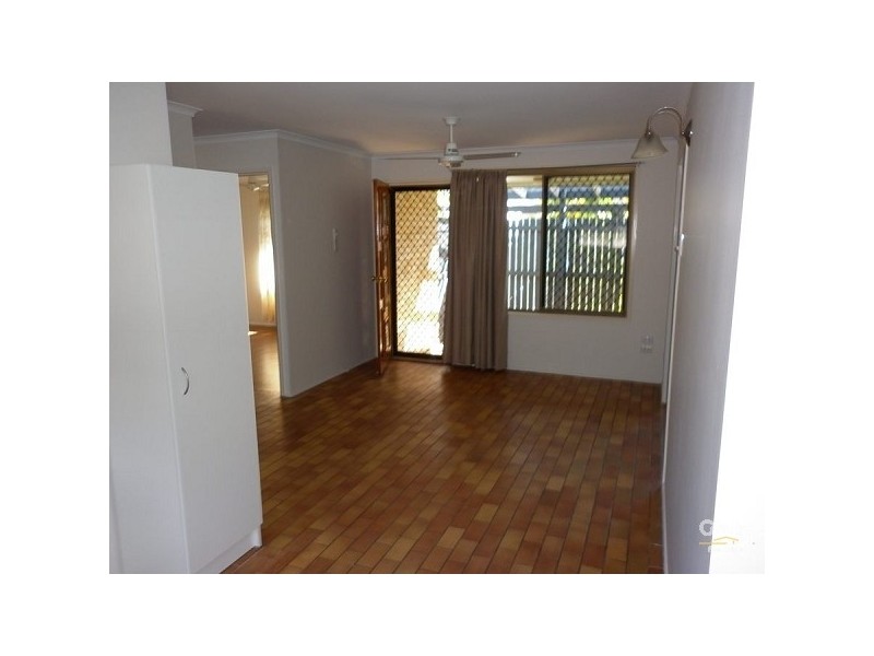 1/37 Tyson Crescent, Tannum Sands QLD 4680