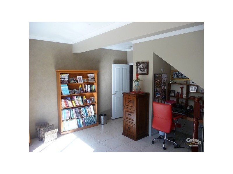 86 Flora Drive, Beecher QLD 4680