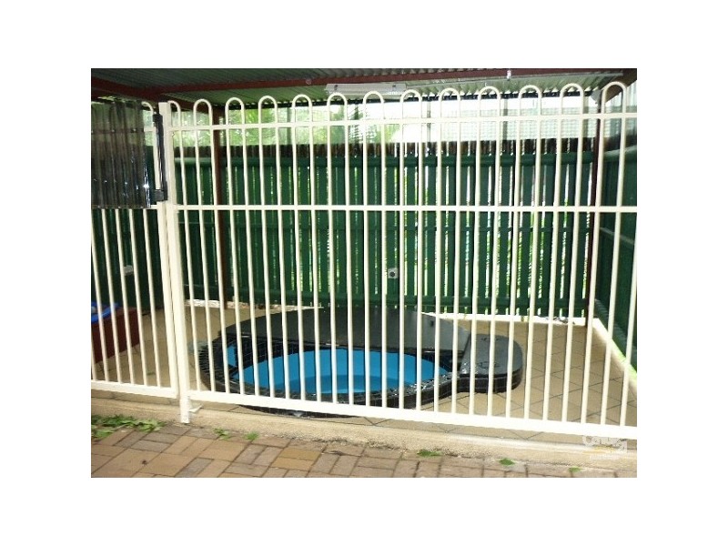 2 Oxley Drive, Gladstone QLD 4680