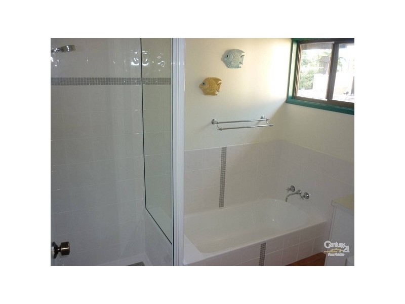 30 Willow Street, Gladstone QLD 4680