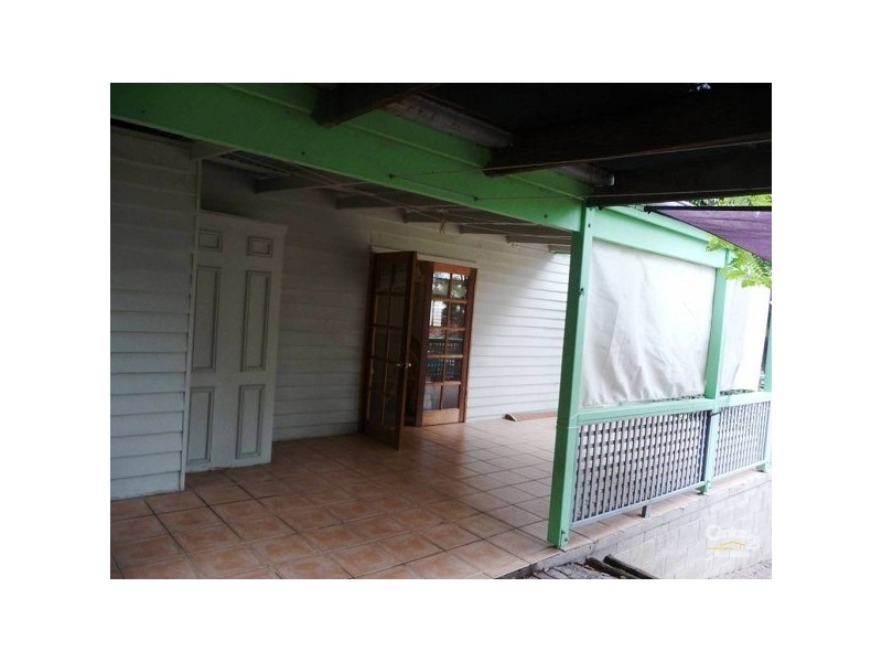 24 Williamson Street, West Gladstone QLD 4680