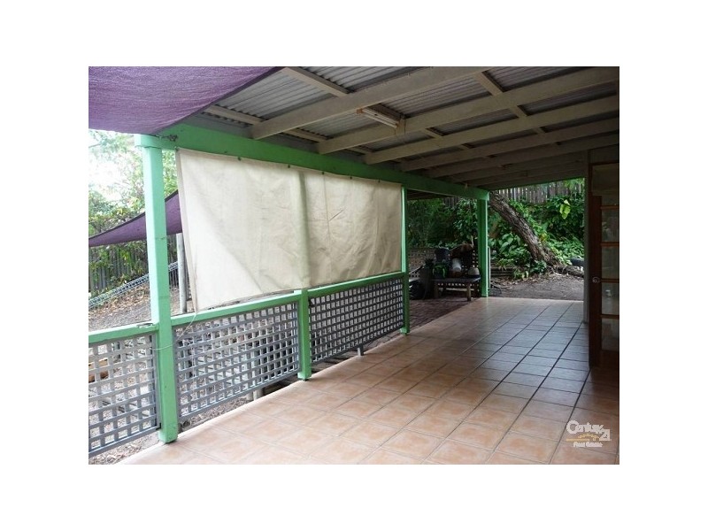 24 Williamson Street, West Gladstone QLD 4680