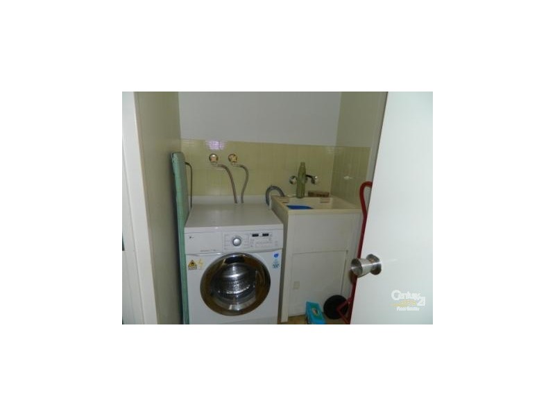 71/32 Kent Street, West Gladstone QLD 4680