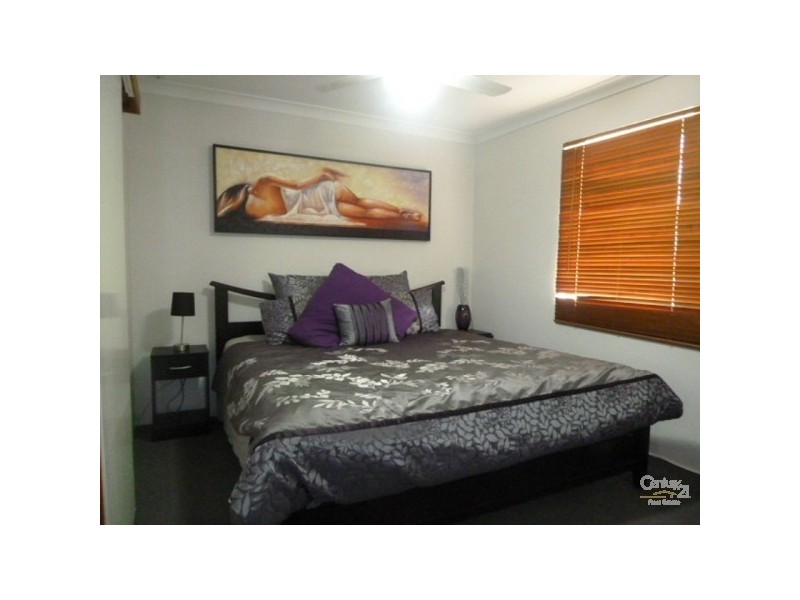 15 Carinya Drive, Gladstone QLD 4680