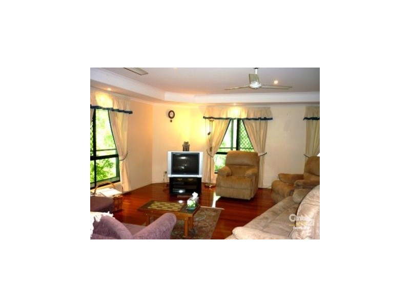 7 Aiken Close, Gladstone QLD 4680