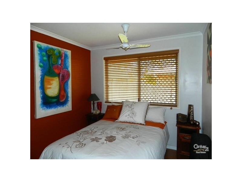 3 Dorset Close, New Auckland QLD 4680