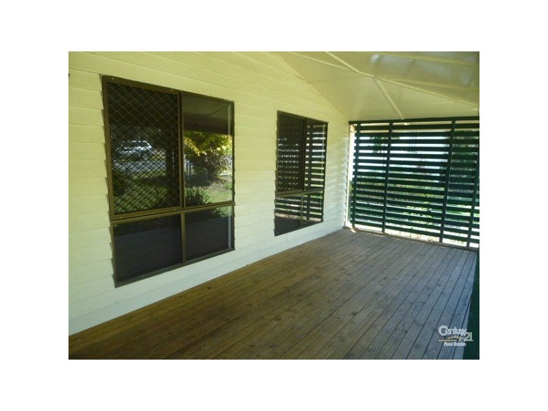 35 Kent Street, West Gladstone QLD 4680