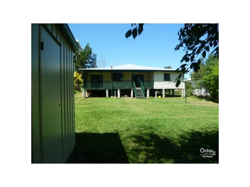 35 Kent Street, West Gladstone QLD 4680