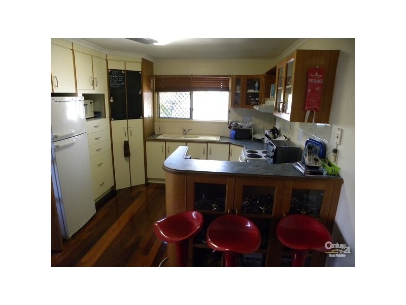 48 Cockatoo Drive, New Auckland QLD 4680