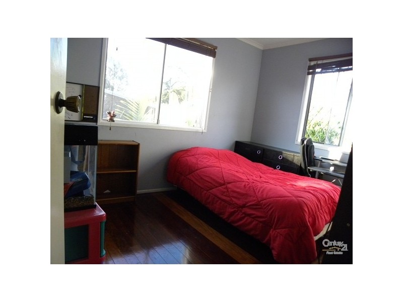 48 Cockatoo Drive, New Auckland QLD 4680