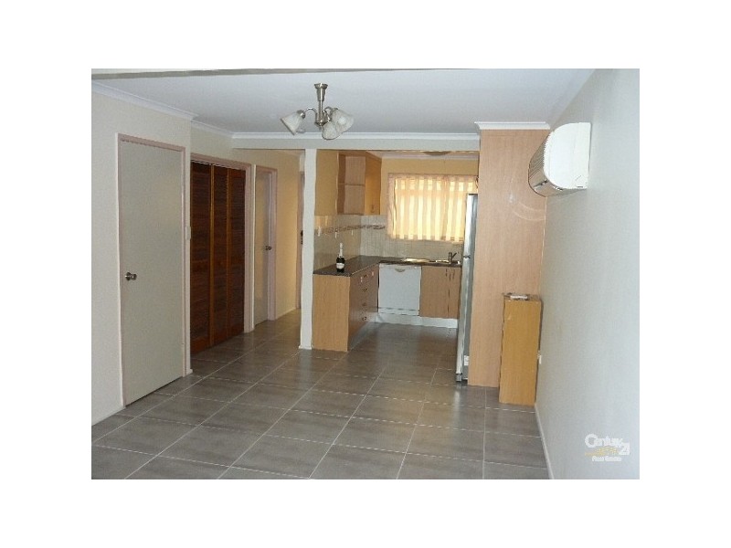 1/5 Central Lane, Gladstone City QLD 4680