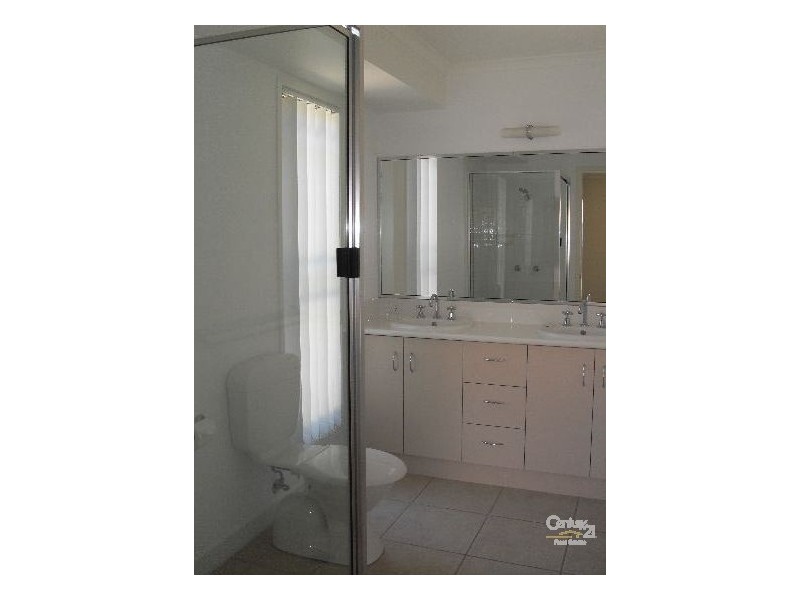 28 Larcom Rise, Gladstone QLD 4680