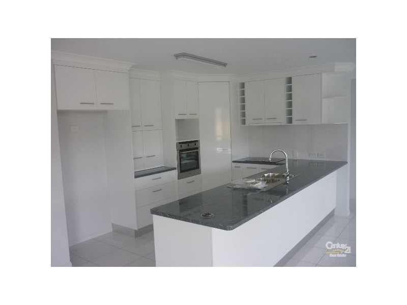 5 Briffney Street, Gladstone QLD 4680