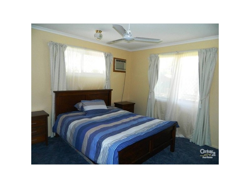 35 Latrobe Street, Tannum Sands QLD 4680