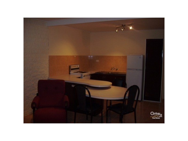 3/70 Glenlyon Street, Gladstone QLD 4680