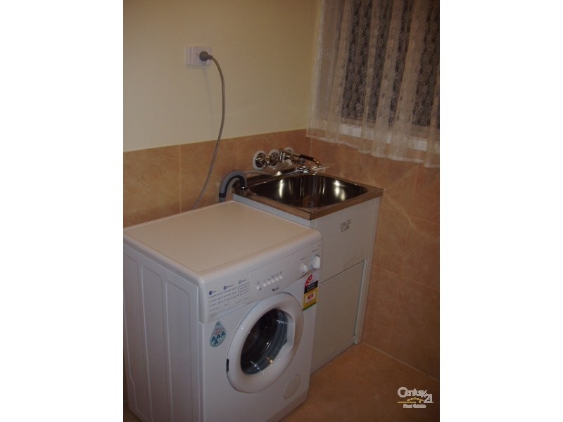 3/70 Glenlyon Street, Gladstone QLD 4680