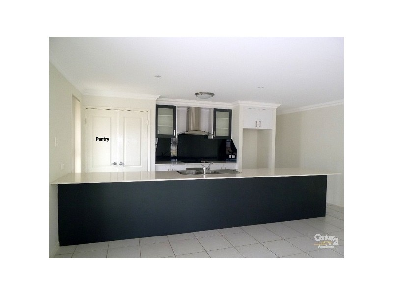 10 Reinaerhoff Crescent, Gladstone QLD 4680