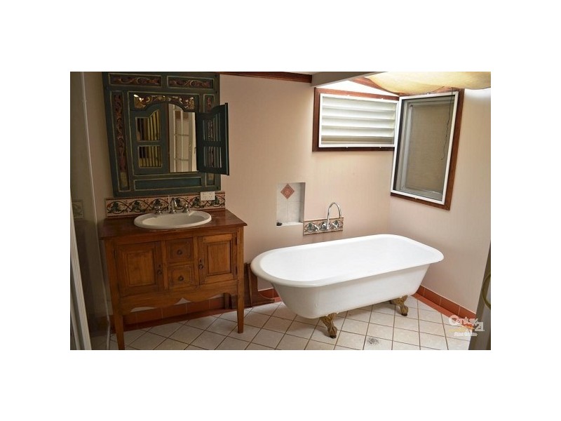 29 Central Lane, Gladstone City QLD 4680