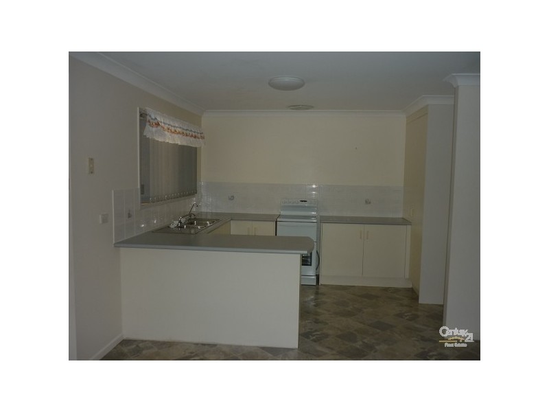 2/3 Ailsa Street, Gladstone QLD 4680