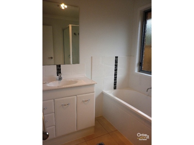 4 Harmony Drive, Gladstone QLD 4680