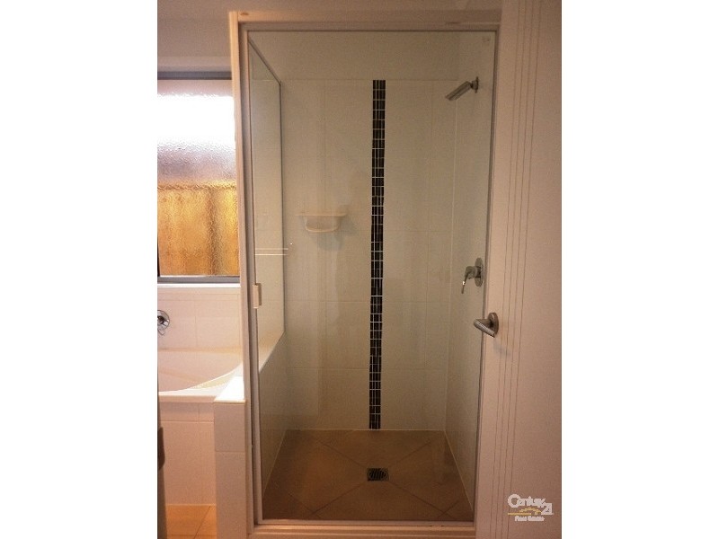 4 Harmony Drive, Gladstone QLD 4680