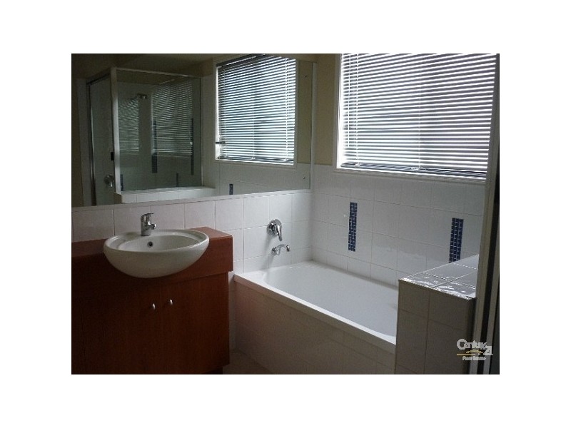 27 Coolibah Street, Gladstone QLD 4680