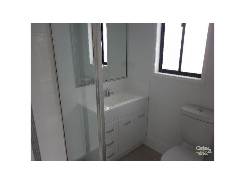 33 Daintree Boulevard, Gladstone QLD 4680