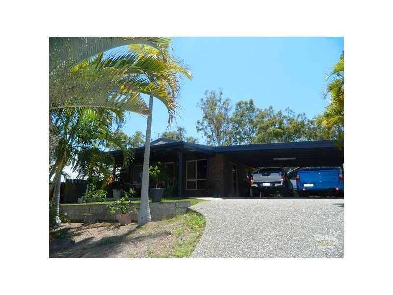 35 Latrobe Street, Boyne Island QLD 4680