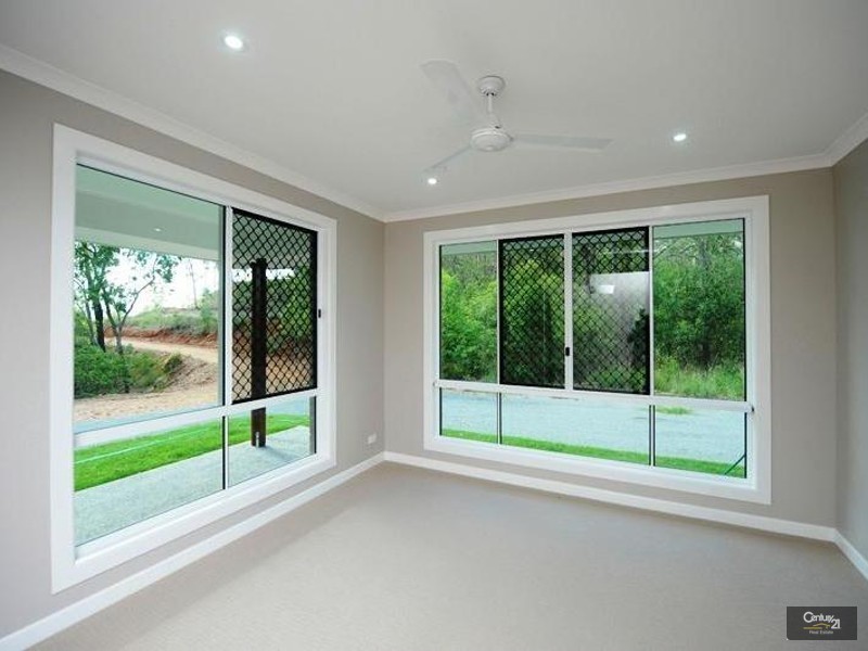 17 Koala Court, Beecher QLD 4680