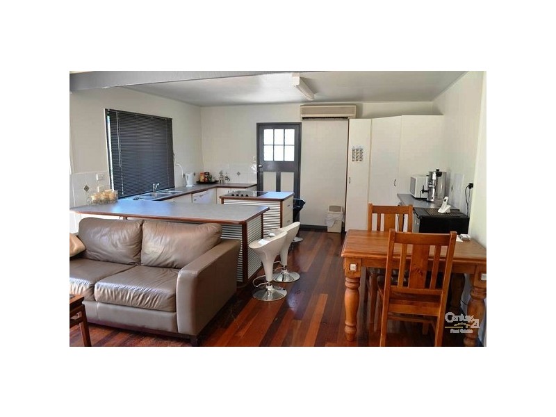 94 Glenlyon Street, Gladstone City QLD 4680