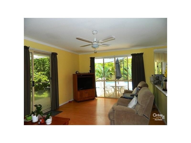 68 Broadacres Drive, Tannum Sands QLD 4680