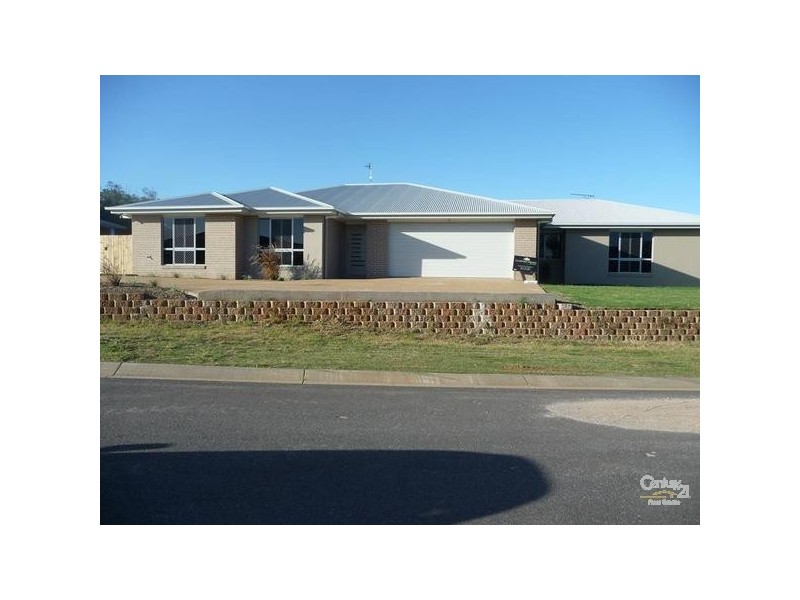 34 Bauhinia Street, Boyne Island QLD 4680