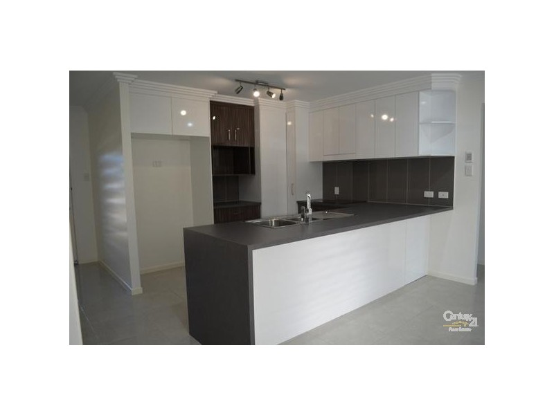 34 Bauhinia Street, Boyne Island QLD 4680