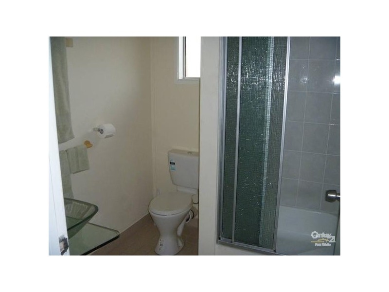 4/9 Cowan Close, South Gladstone QLD 4680