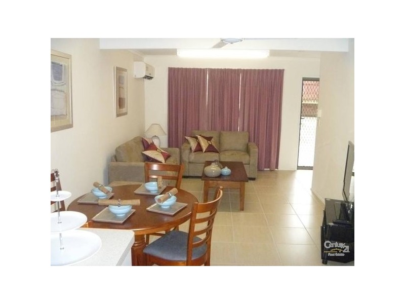 4/9 Cowan Close, South Gladstone QLD 4680