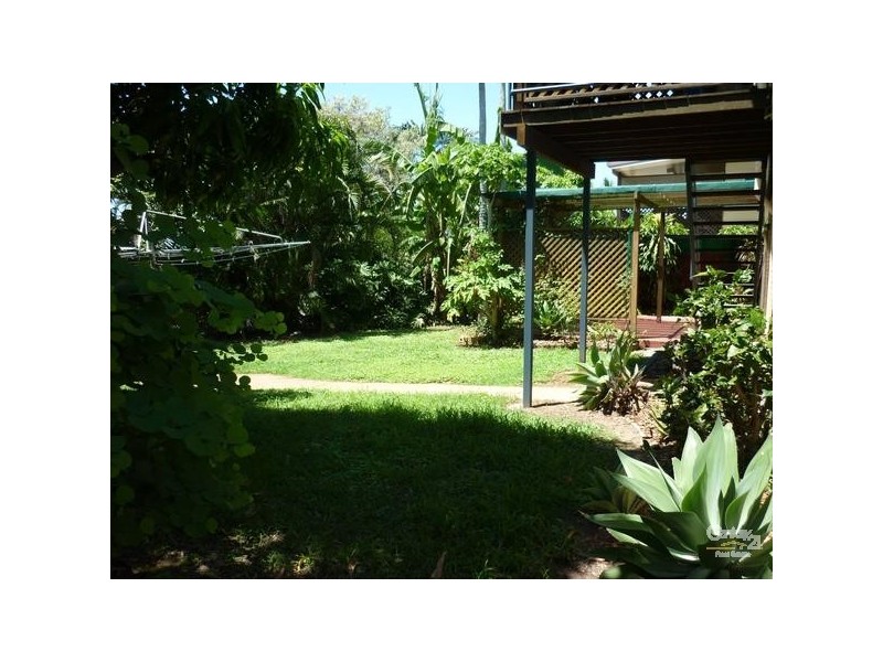17 Campbell Street, Clinton QLD 4680