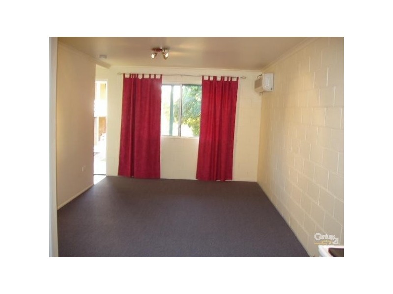 4/6 Wenitong Street, Gladstone QLD 4680