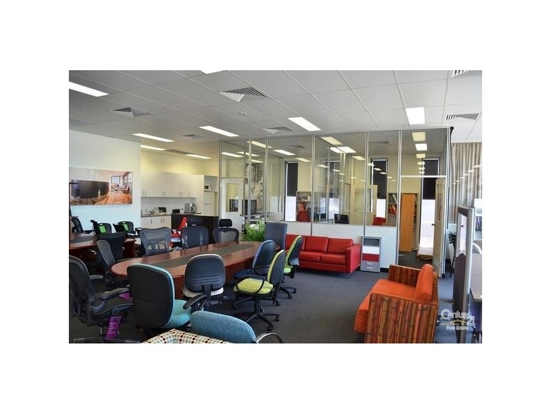 39 Toolooa Street, Gladstone South QLD 4680