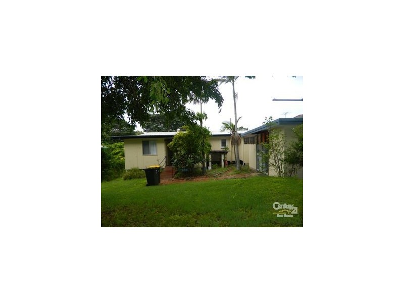 27 Rosella Street, West Gladstone QLD 4680