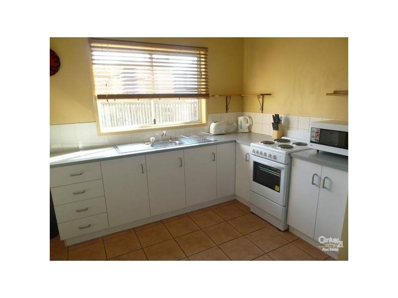 11/16 McCann Street, Gladstone QLD 4680