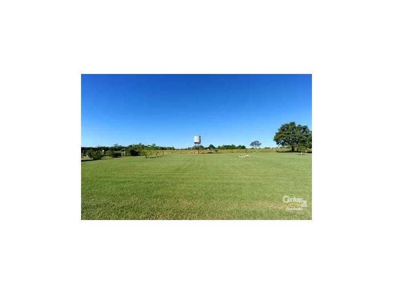199 Wallaby Track, East End QLD 4695