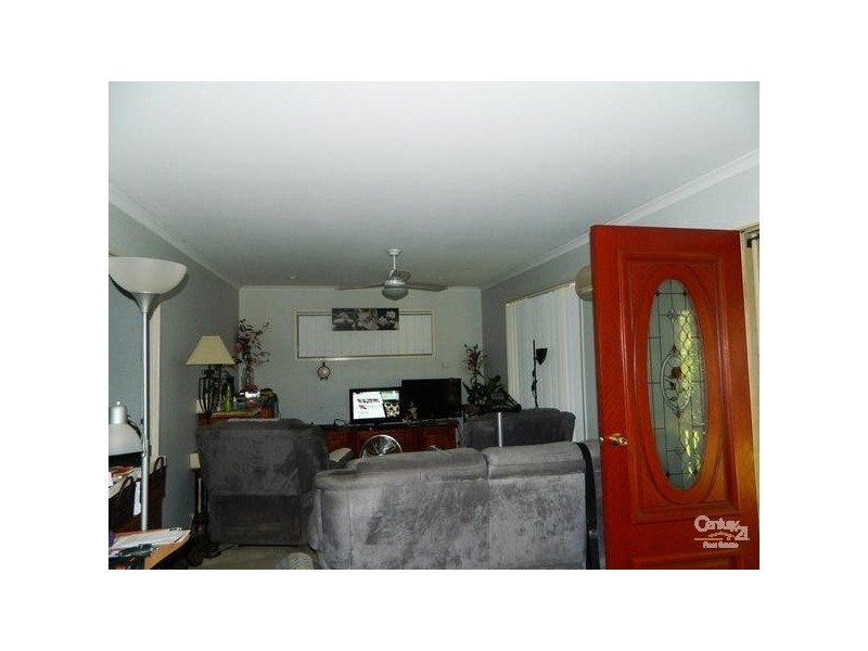 1 Wilson Street, New Auckland QLD 4680