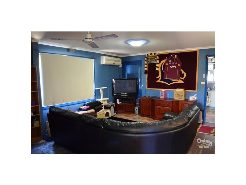 19 Mellefont Street, West Gladstone QLD 4680