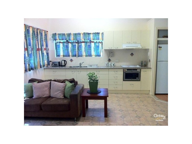 4 Silverton Drive, Tannum Sands QLD 4680