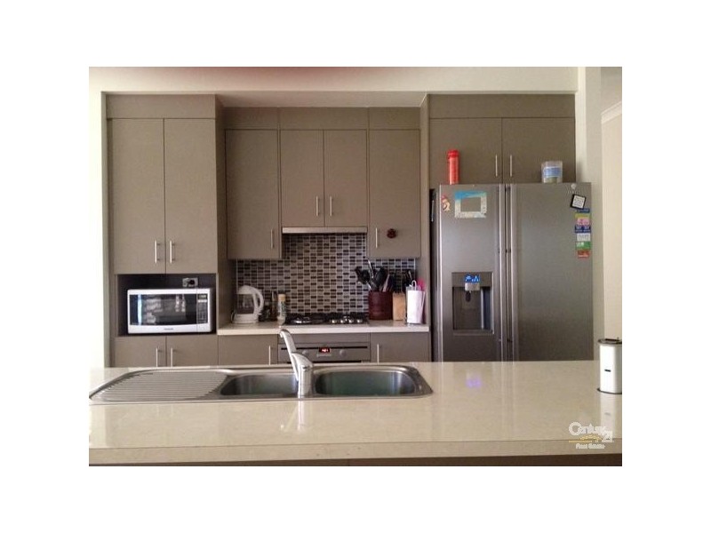 2A Golfview Drive, Boyne Island QLD 4680