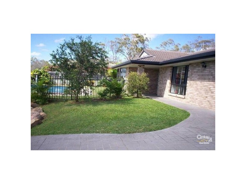 17 Stitt Close, Glen Eden QLD 4680