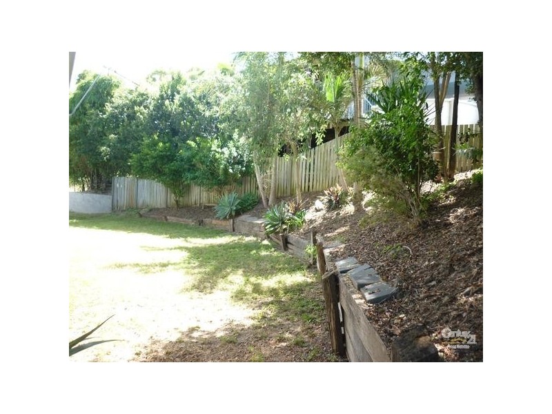 44 Bradford Street, Telina QLD 4680